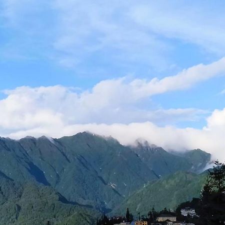 Fantasy Sapa Hostel ภายนอก รูปภาพ