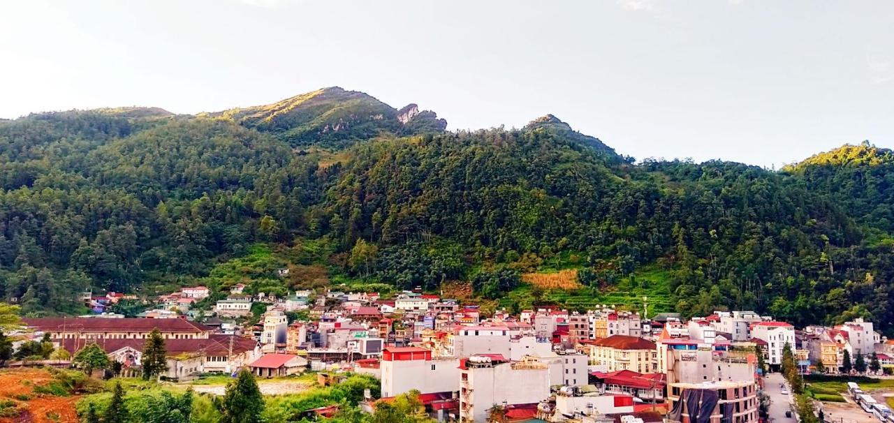 Fantasy Sapa Hostel ภายนอก รูปภาพ